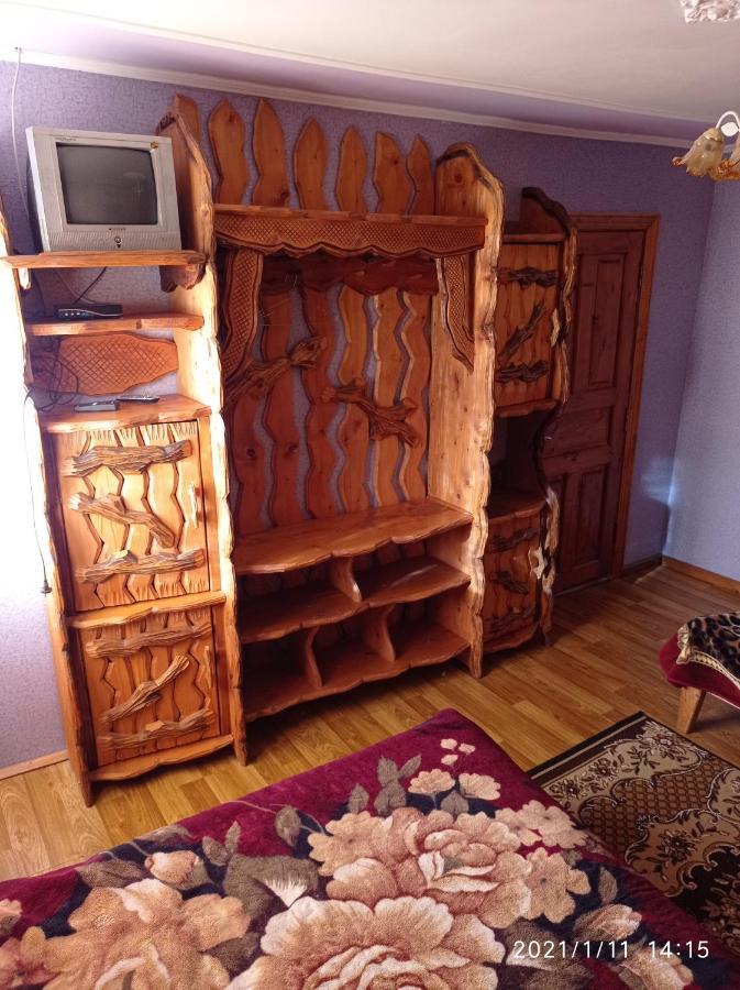 Різьбярська садиба Славское Экстерьер фото