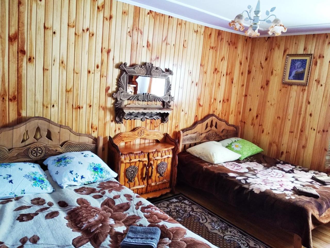 Різьбярська садиба Славское Экстерьер фото