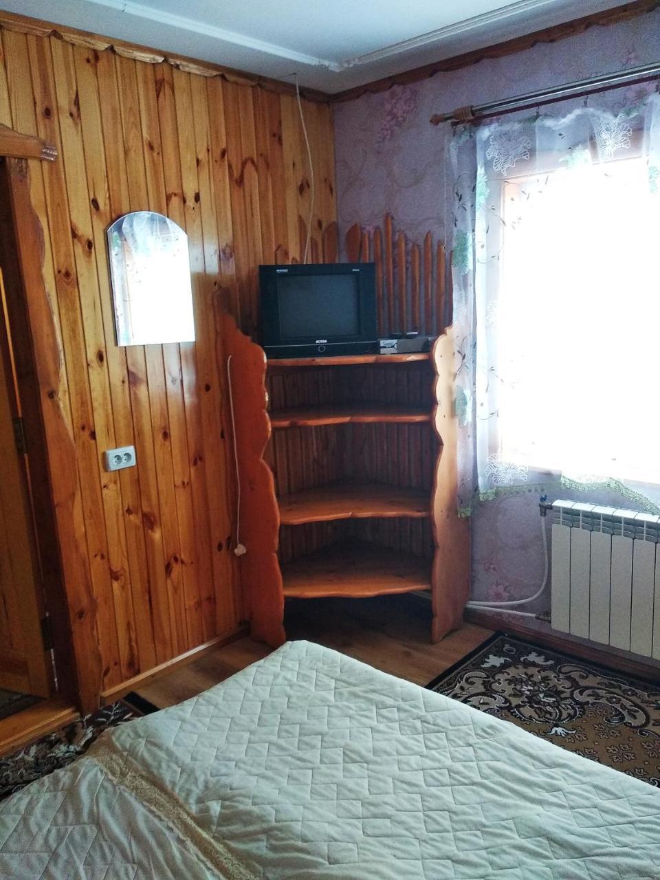 Різьбярська садиба Славское Экстерьер фото