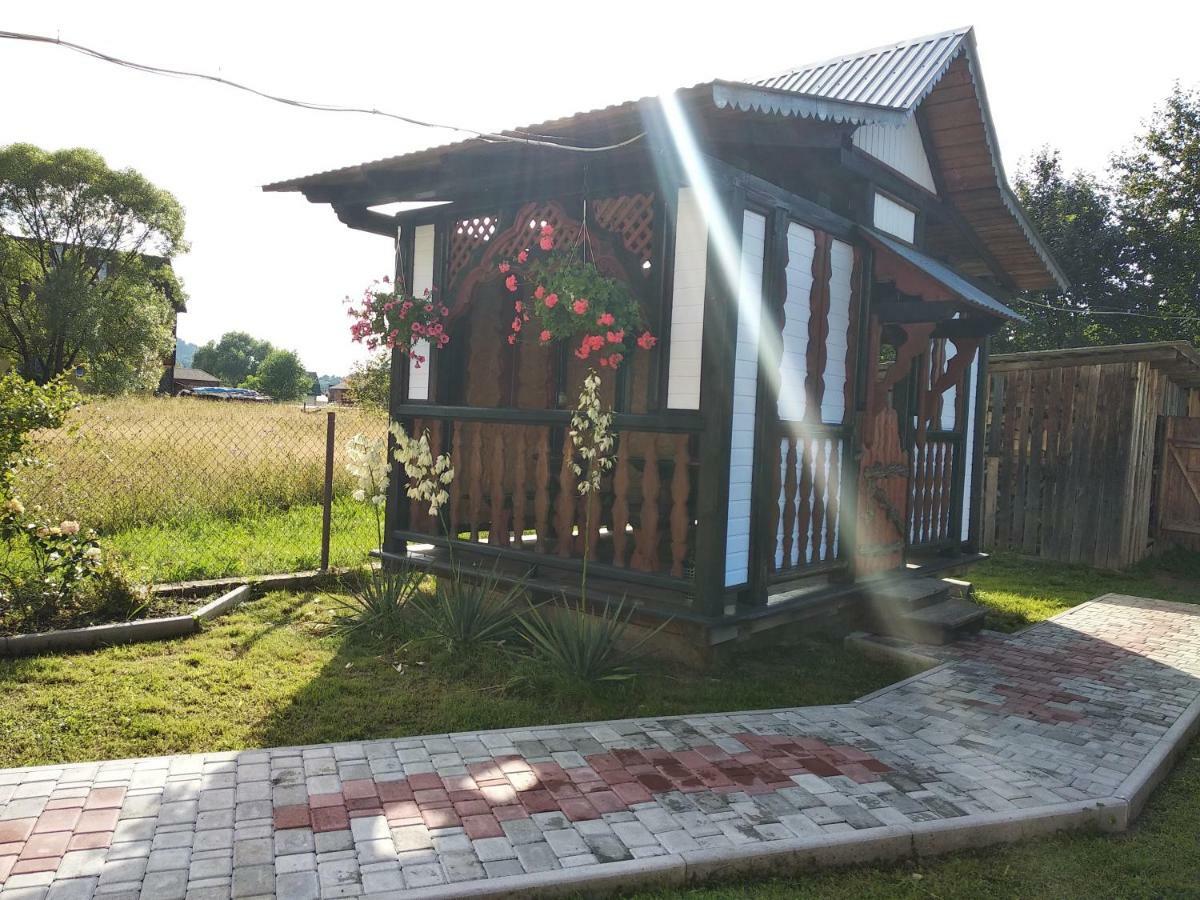 Різьбярська садиба Славское Экстерьер фото