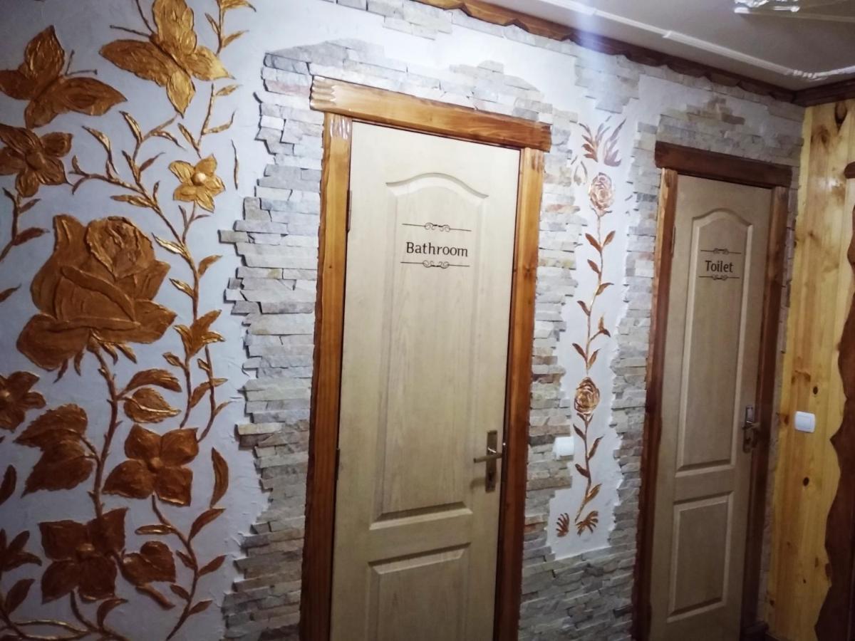 Різьбярська садиба Славское Экстерьер фото