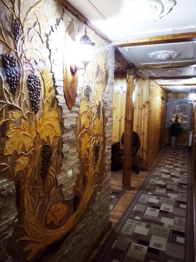 Різьбярська садиба Славское Экстерьер фото